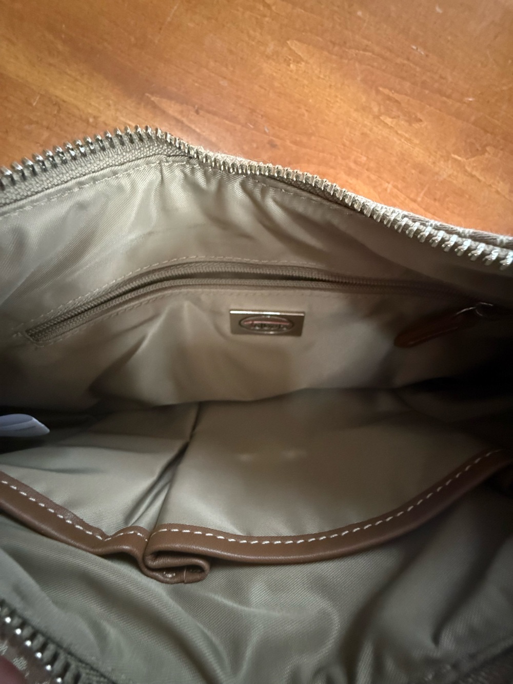 Talbots small shoulder bag - Picture 7 of 7